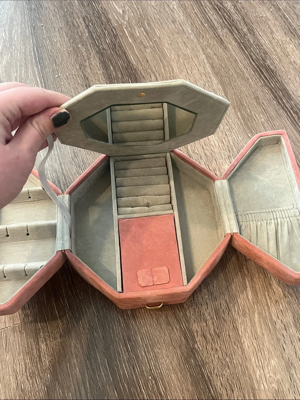 Vintage Wolf Designs Octagonal Pink Suede Jewelry Case with Gold Accent